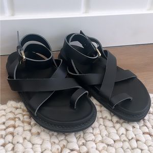 Liberté Leather Bronte Sandal - Black - Size 38
